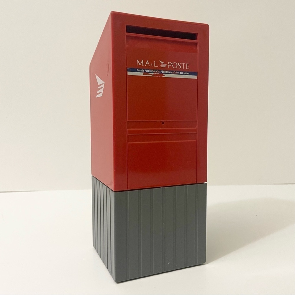 Canada Post Mail Box Coin Bank - Picture 11 of 13